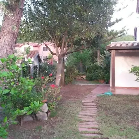 بيت للعطل Casa Zedda